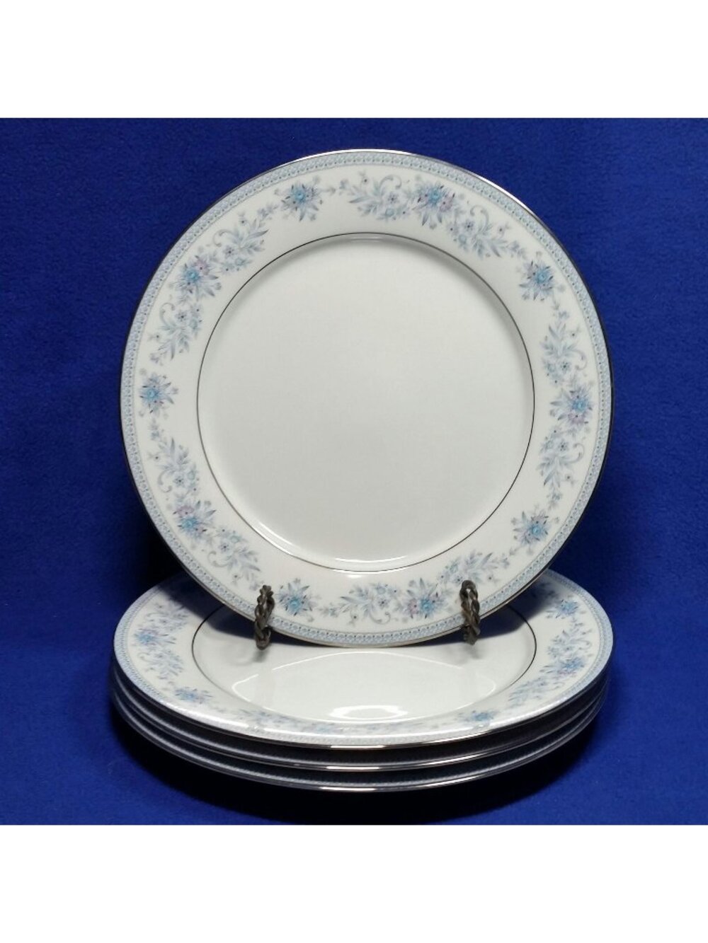 Noritake Blue Hill Dinner Plates 10 1/2"  Pattern 2482 Cottagecore Set of 4